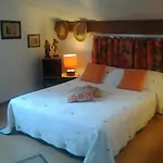 Gastandeia Bed & Breakfast Cambo-les-Bains