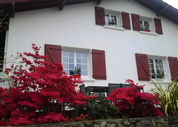 Gastandeia Bed & Breakfast 3*